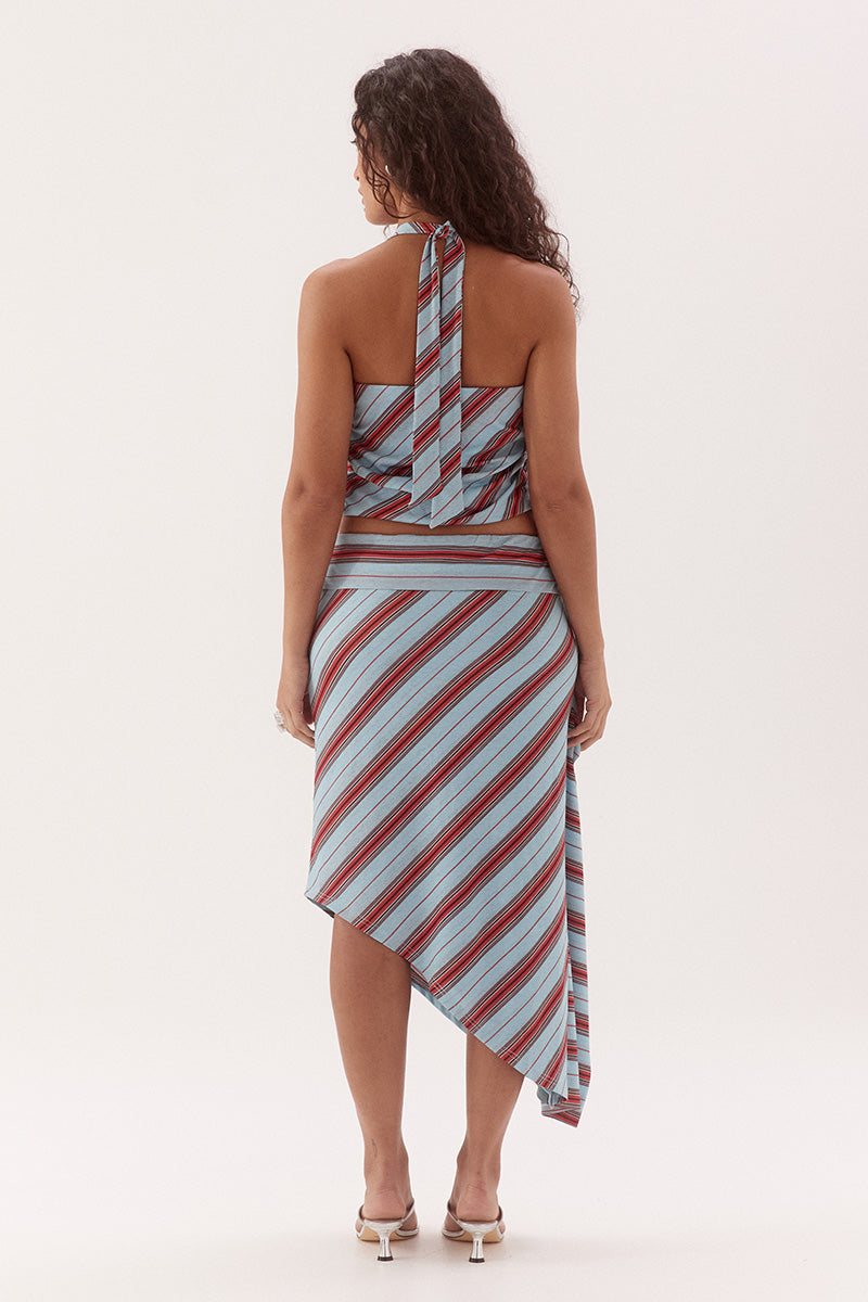Halter neck top in textured stretch mesh with scoop neckline and exclusive in-house print