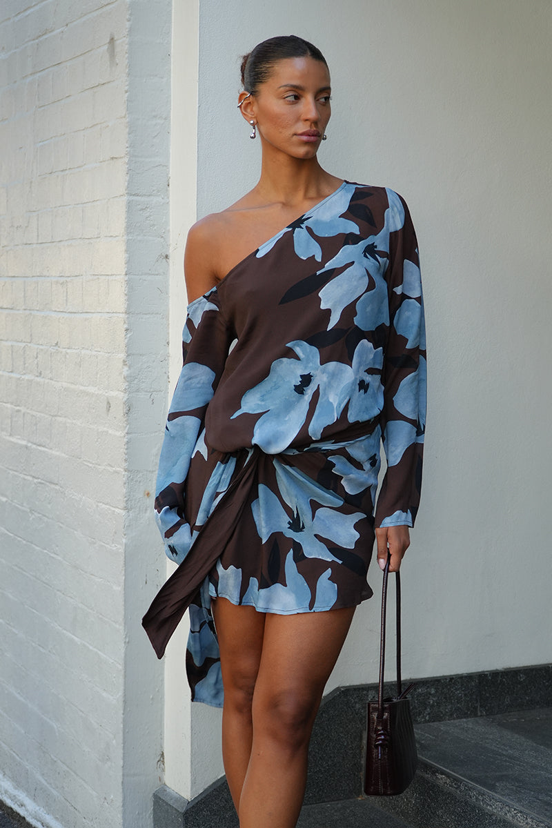 Off-shoulder mini dress in woven viscose with exclusive in-house print, long sleeves and drop waist tie