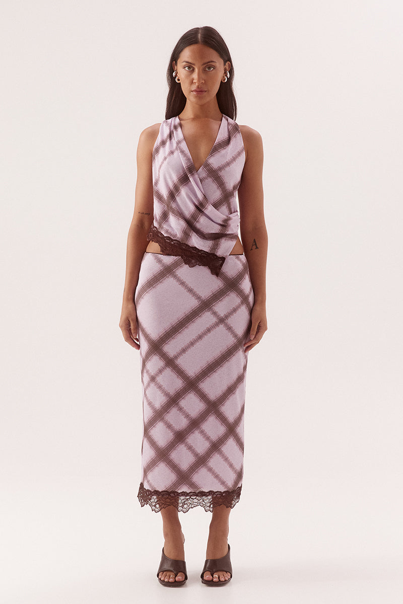 Women's exclusive print textured stretch mesh mid-rise midi skirt with scalloped elastic waist, lace-trim hem and pull-on design.