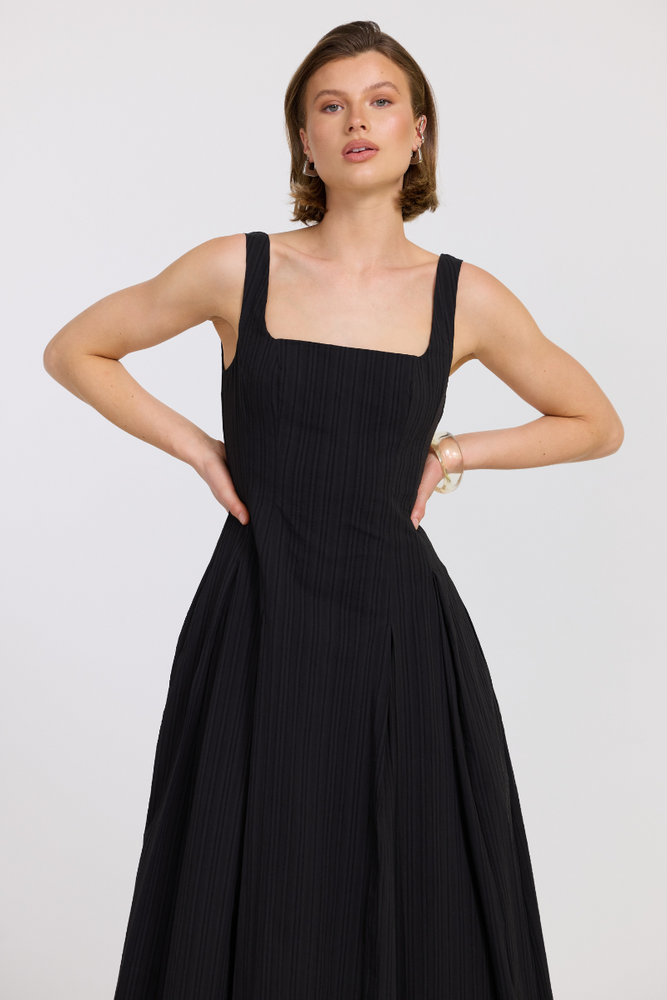 
                      
                        REPRIVE DRESS - BLACK
                      
                    