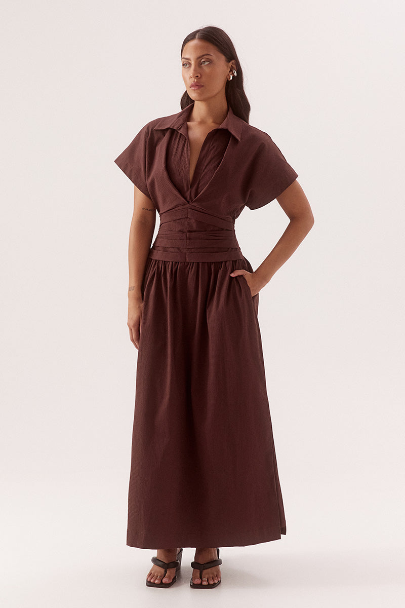 Pleated midi dress in stretch cotton with two piece collar and side leg splits
