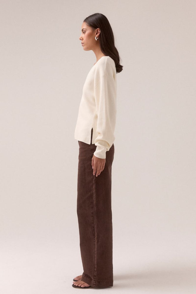 
                      
                        SENTIMENT KNIT CARDI - CHALK
                      
                    