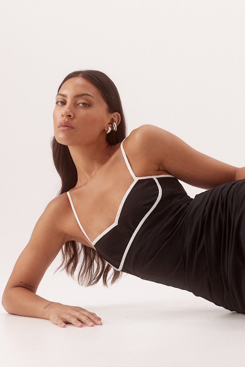 Fitted midi dress in stretch cotton with sweetheart neckline and balconette bust cups