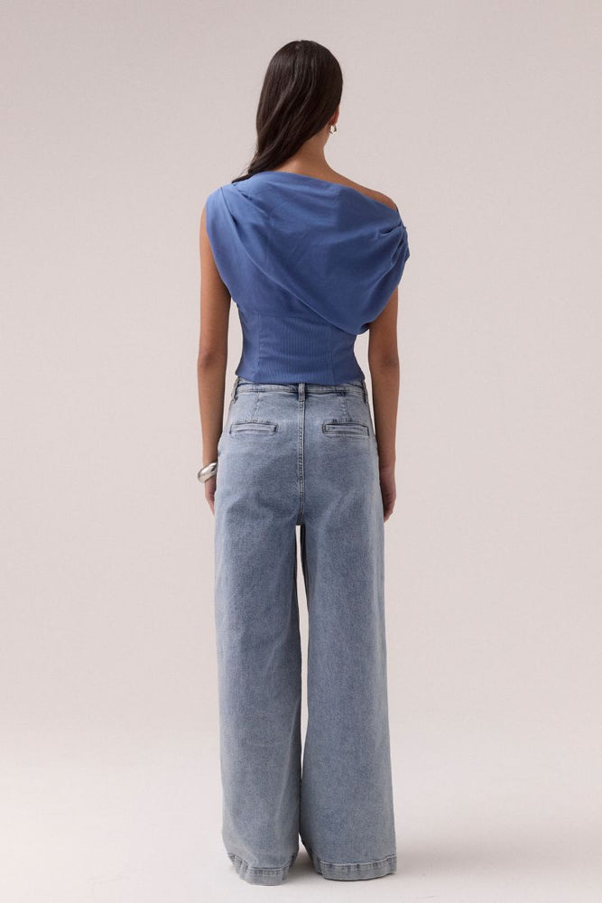 
                      
                        ADA TOP - DUSK BLUE
                      
                    