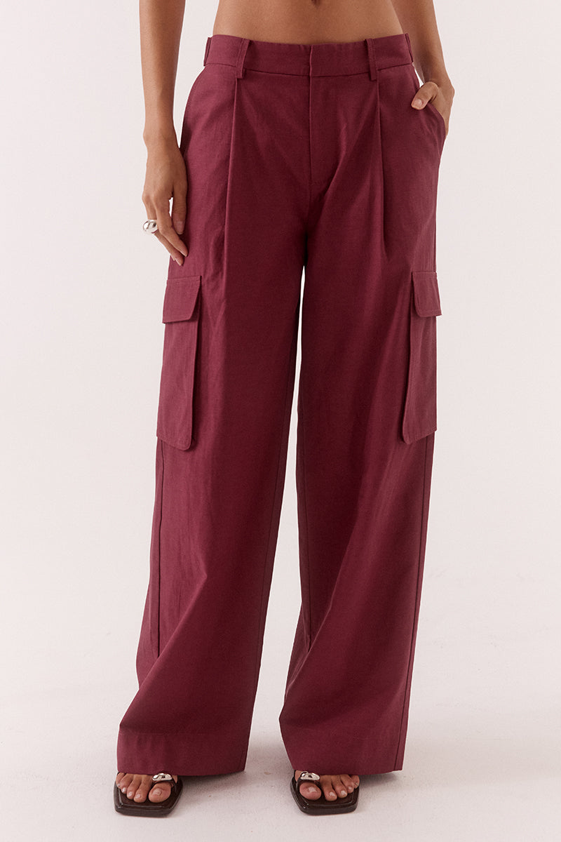 Women’s mid-rise cargo pants in lyocell cotton blend, relaxed fit straight leg with utility flap pockets, angled hip pockets and adjustable waist tabs