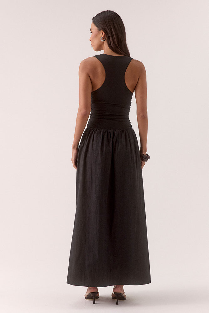 
                      
                        REVE DRESS - BLACK
                      
                    