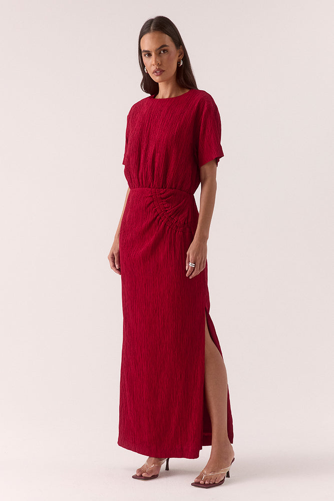 
                      
                        AINE DRESS - RASPBERRY
                      
                    