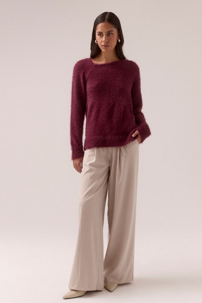 
                      
                        SABADO SWEATER - MERLOT
                      
                    