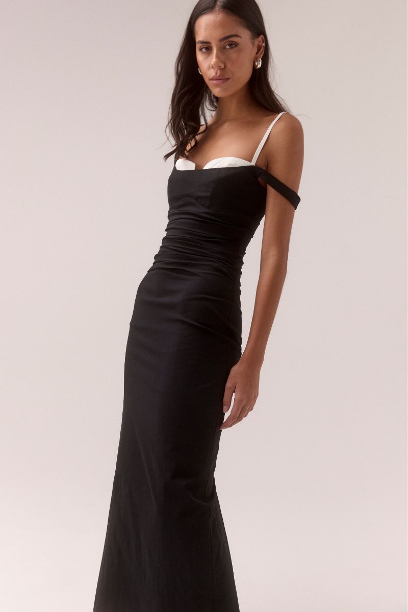 LURE DRESS - BLACK AND WHITE