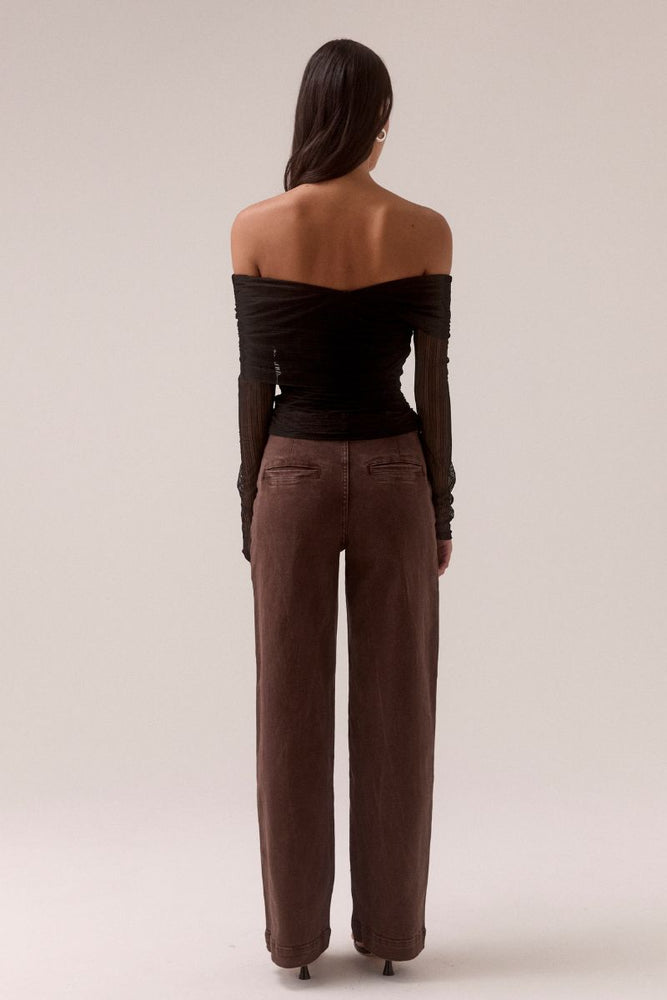 
                      
                        CASCADE MESH TOP - BLACK
                      
                    