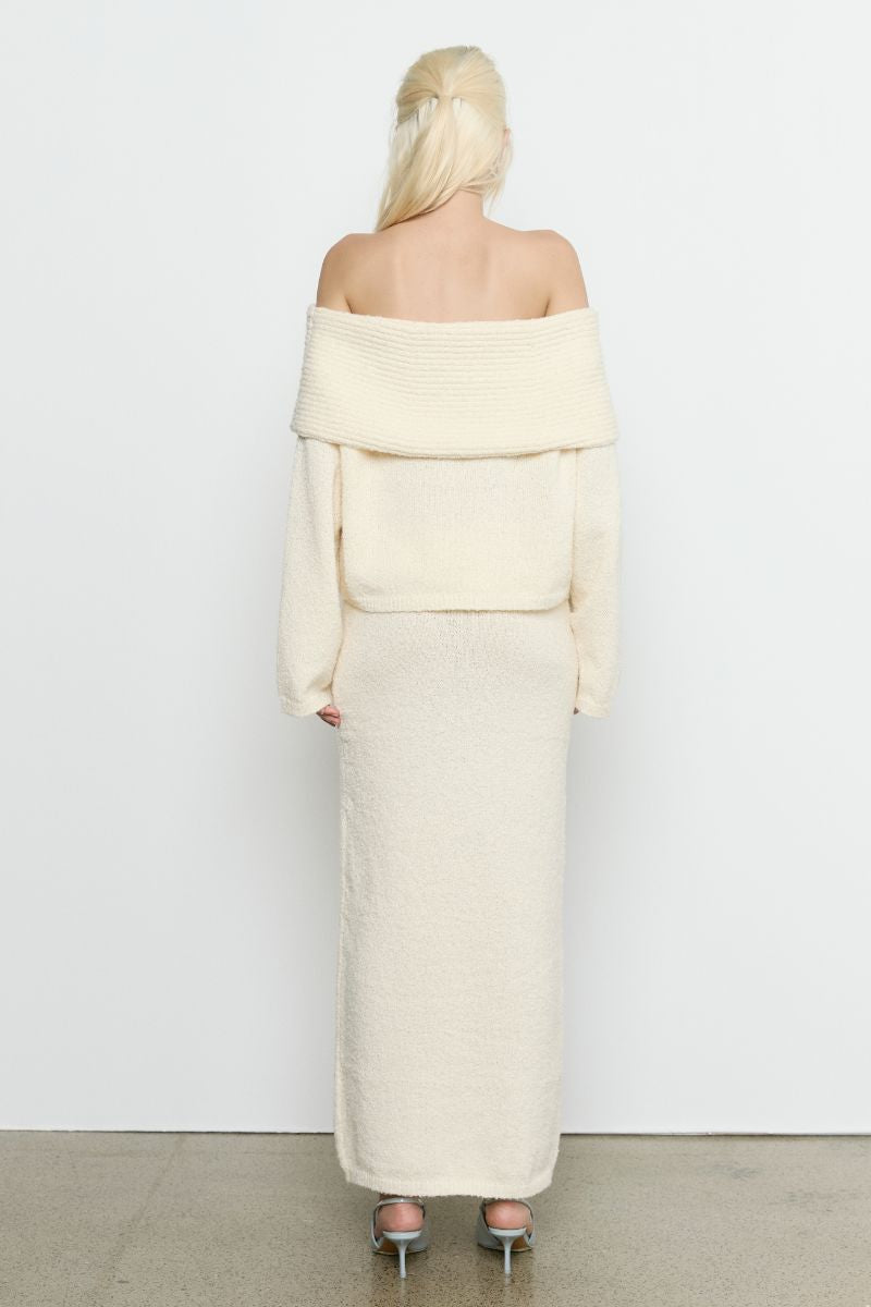 SANNA OFF SHOULDER SWEATER - CREAM
