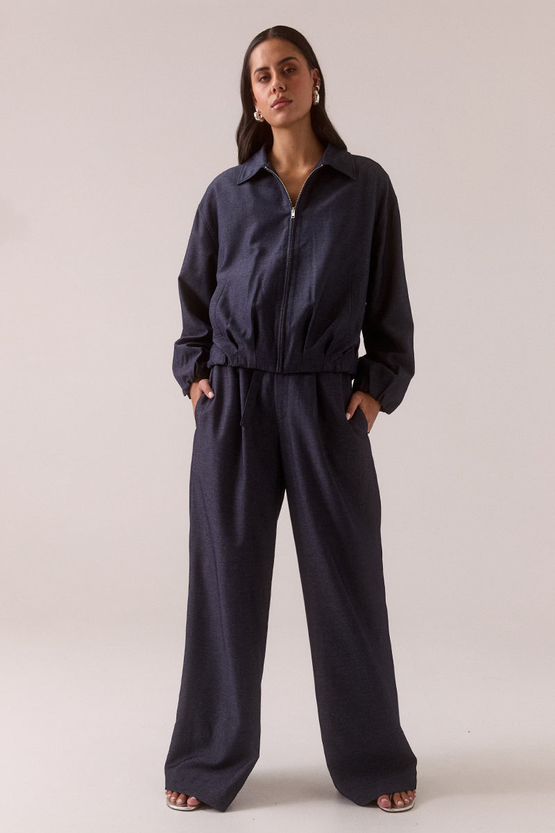 Woven bomber jacket with dropped shoulder, exposed front zipper and elasticated hem