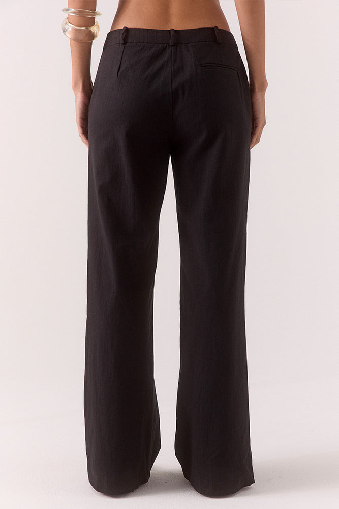 
                      
                        JUDE PANT - BLACK
                      
                    