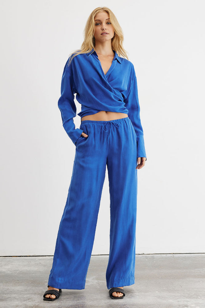 
                  
                    Sovere women's Clothing Sydney Arlo Multi Style Shirt Blue
                  
                