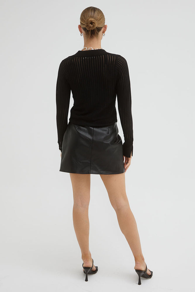 
                  
                    Sovere women's Clothing Sydney foresight Knit shirt black
                  
                