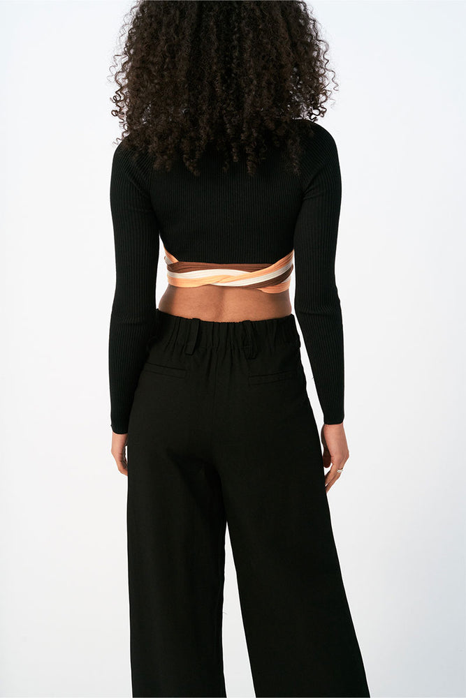 
                  
                    Sovere Studio women's Clothing Sydney Inertia knit crop black
                  
                