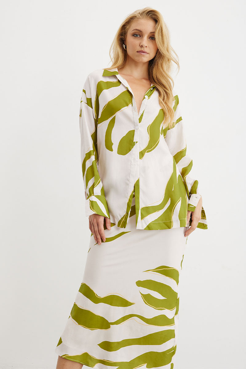 
                  
                    Sovere women's Clothing Sydney Motion Shirt cream
                  
                