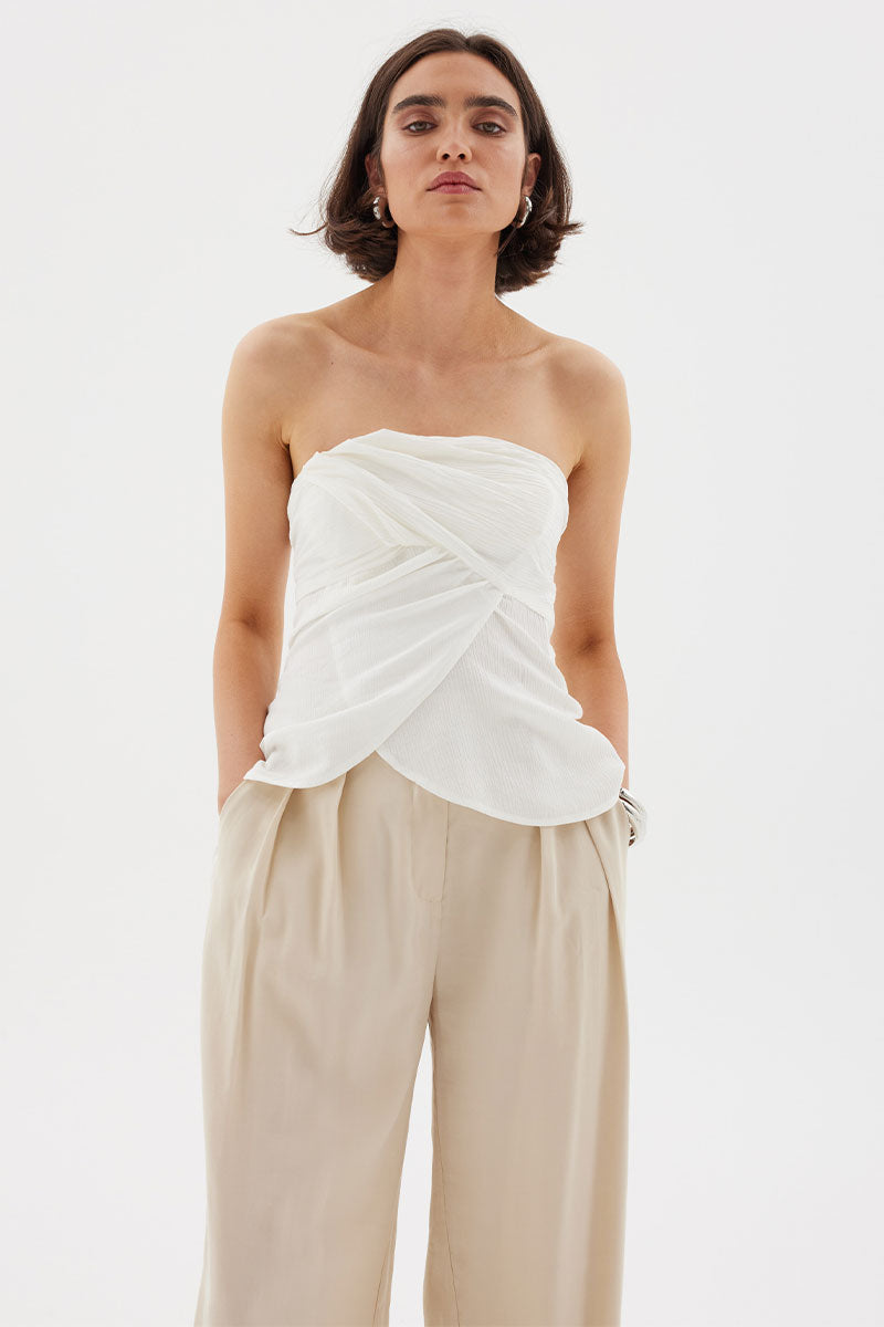 
                  
                    Sovere women's Clothing Sydney Seaira Top White
                  
                