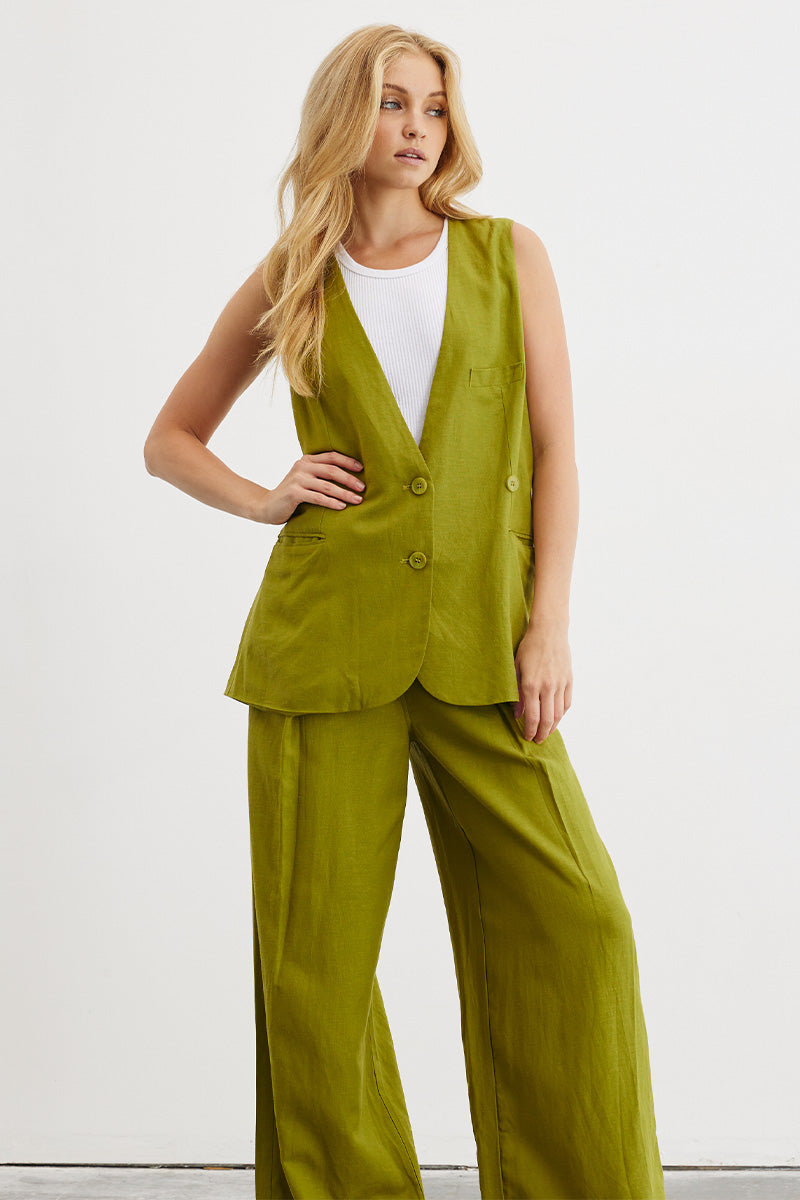 
                  
                    Sovere women's Clothing Sydney Signal Wrap Vest Top Green
                  
                