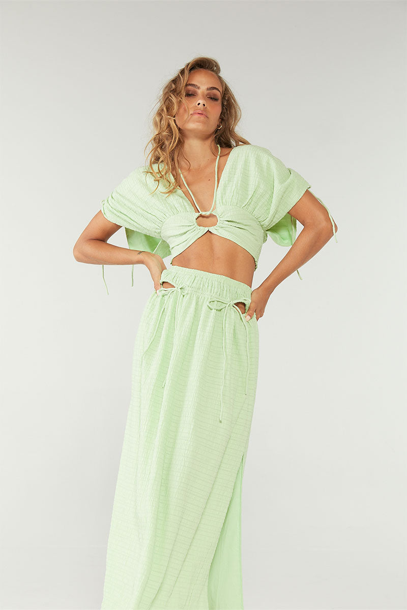 
                  
                    LUCID REVERSIBLE CROP -LIME
                  
                