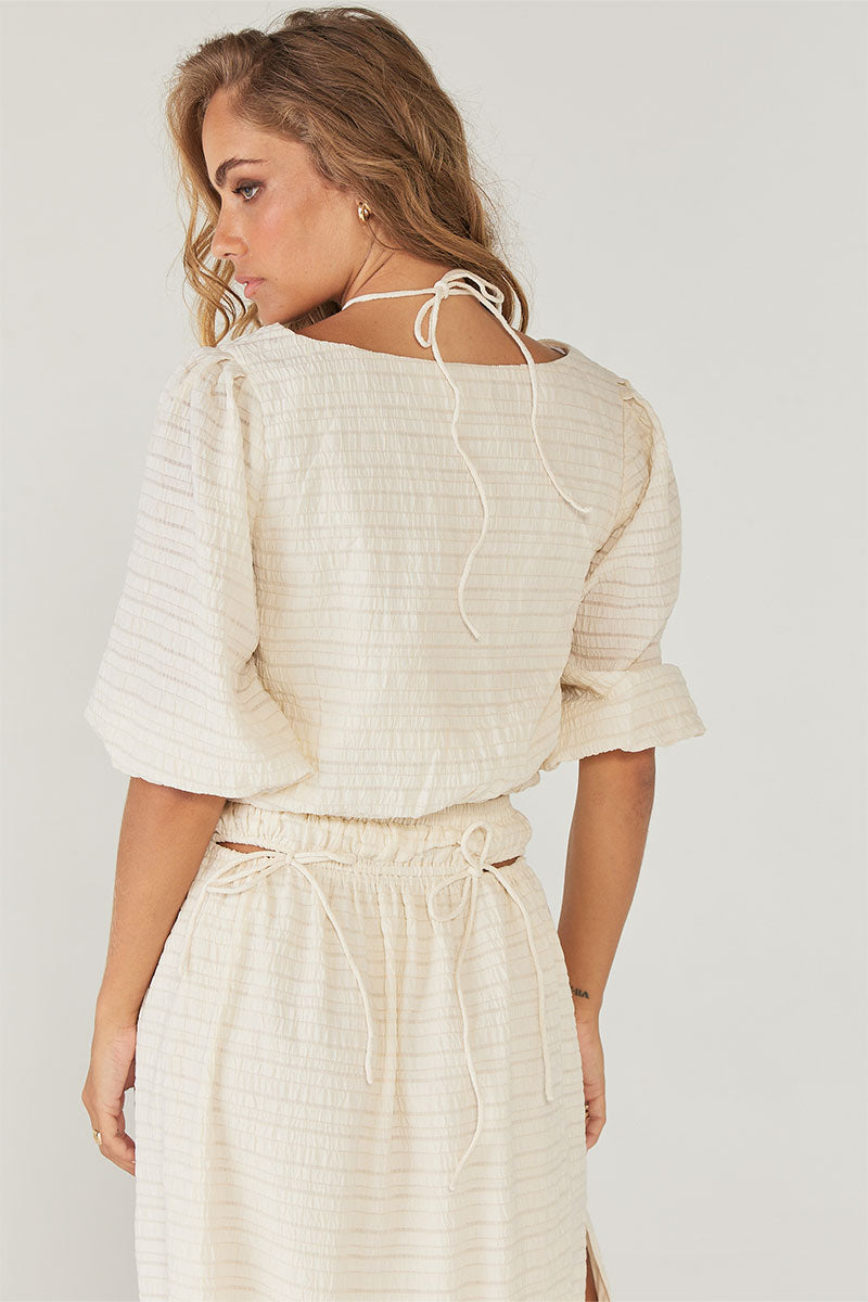 
                  
                    LUCID CROP BLOUSE - PORCELAIN
                  
                