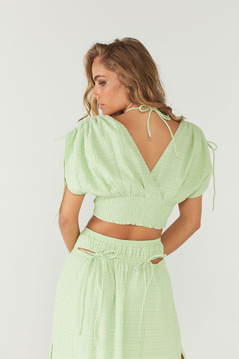 
                  
                    LUCID REVERSIBLE CROP -LIME
                  
                