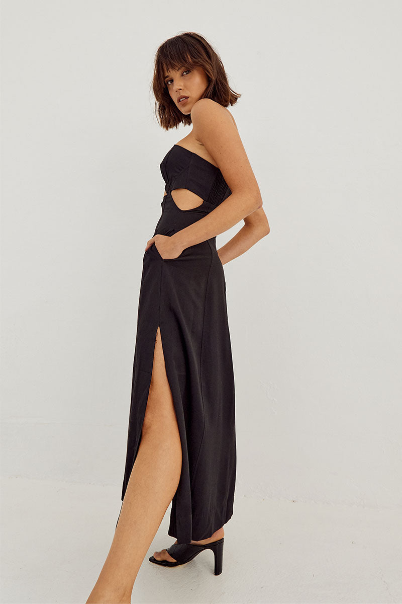 
                  
                    Sovere Studio women's Clothing Sydney Horizon midi dress black
                  
                