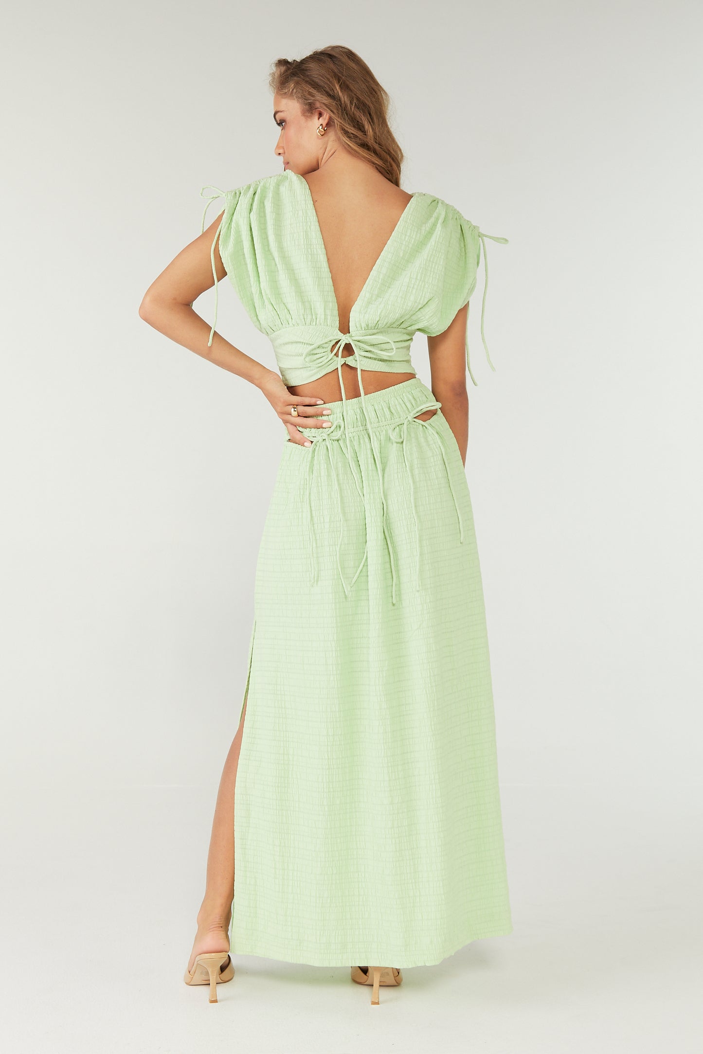 
                  
                    LUCID SKIRT - LIME
                  
                