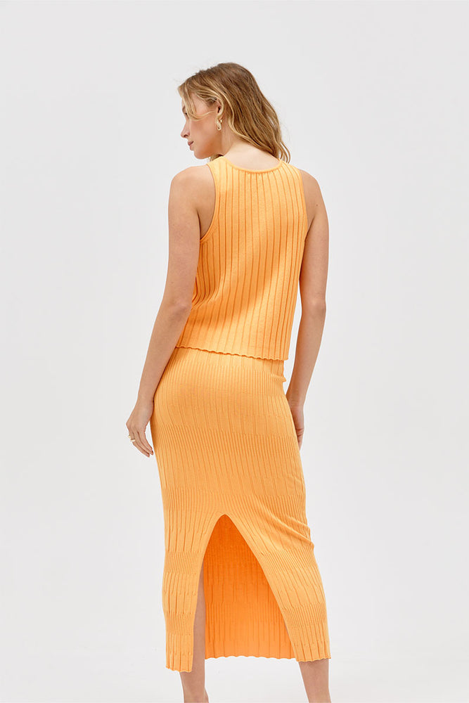 
                  
                    Sovere Studio women's Clothing Sydney Recline Knit top orange
                  
                