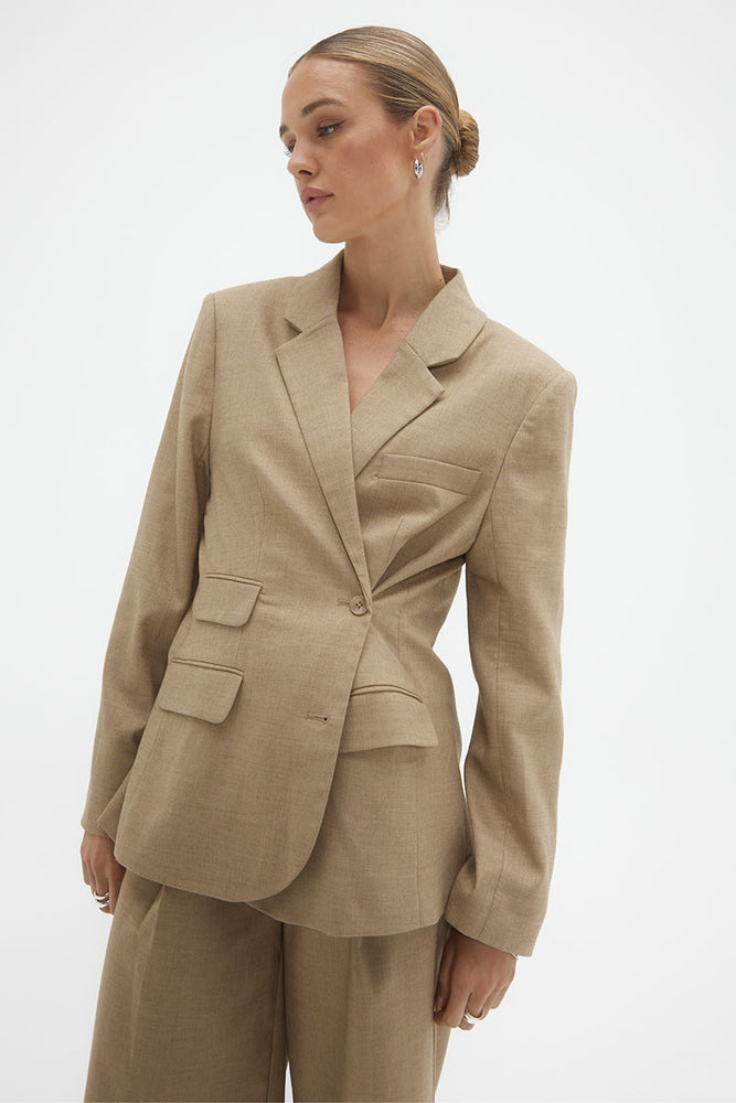 
                  
                    Sovere Studio women's Clothing Sydney Origin Blazer beige
                  
                