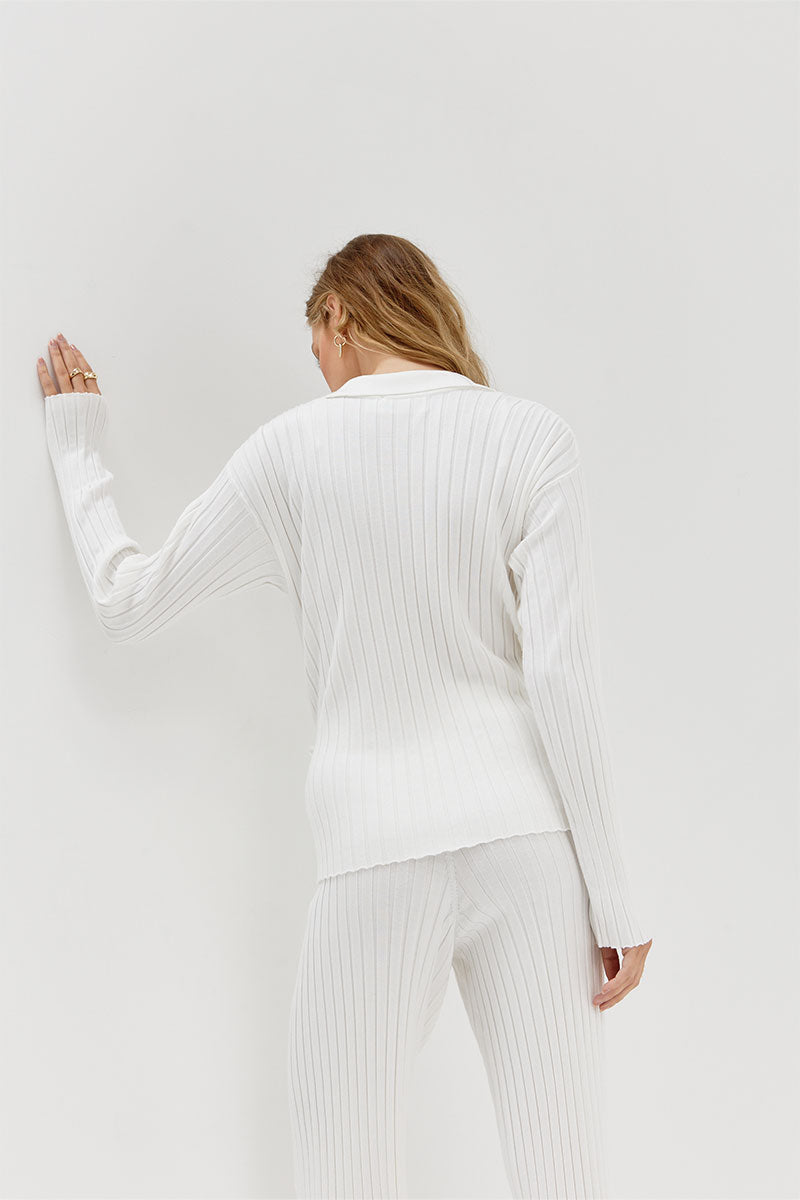 
                  
                    Sovere Studio women's Clothing Sydney Recline Wrap knit top White
                  
                