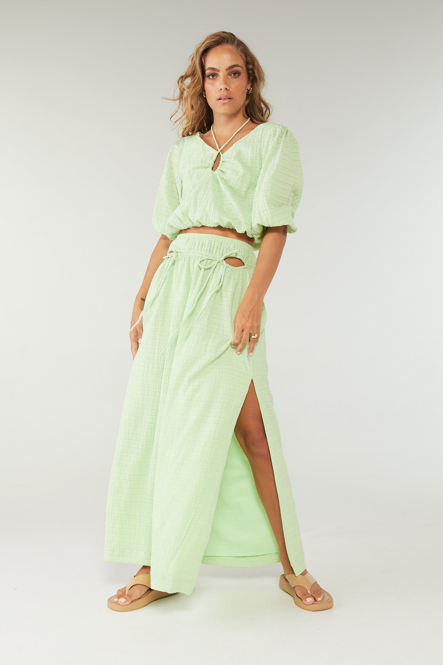 
                  
                    LUCID SKIRT - LIME
                  
                